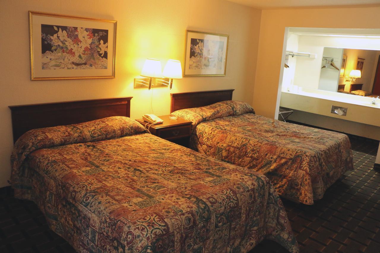 Bed Ford Inn Erie Экстерьер фото